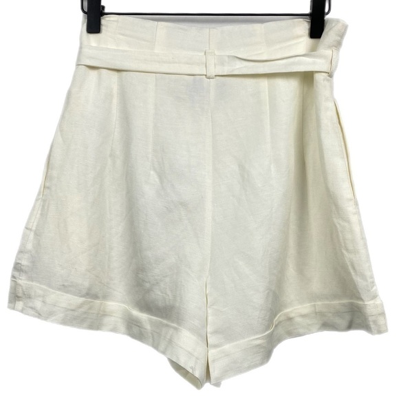 Nwt | VICI Collection Linen Blend Paperbag Shorts in White Size Small - Picture 6 of 8